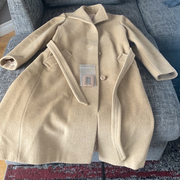 Authentic Alpaca Long coat - Picture 2 of 3